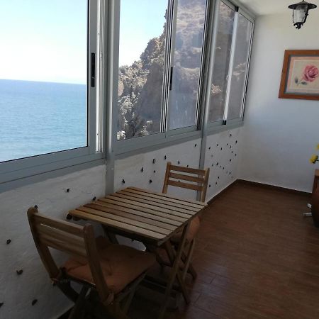 Apartment On The Beach And Ocean Sounds Fasnia Exterior foto